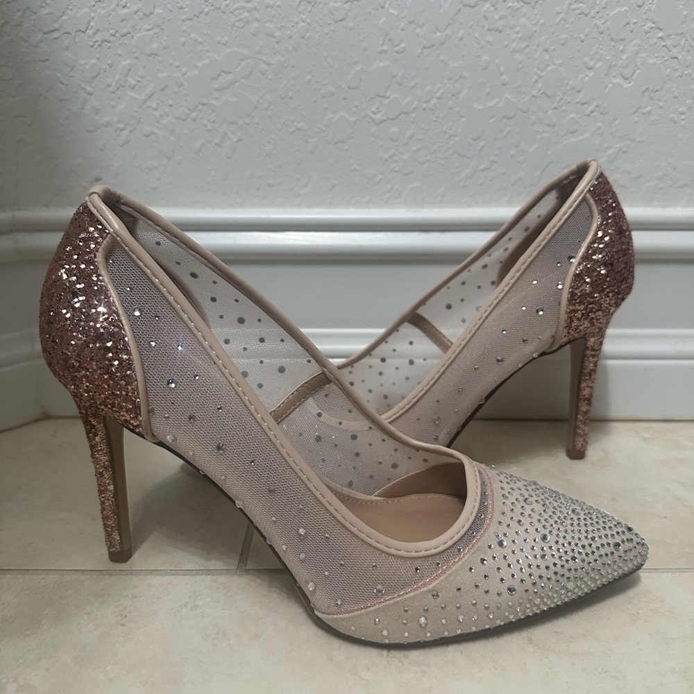 BCB Generation Rose colored Heels